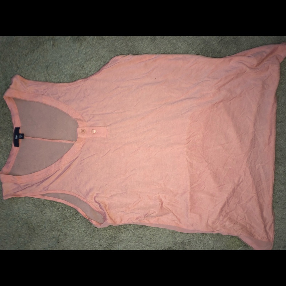 Women’s Gap tank top, peach, size M